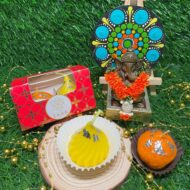 Handmade Soy Wax Candles - Set of 1 Modak Candle and 1 Laddoo Candle by EKAA Candles